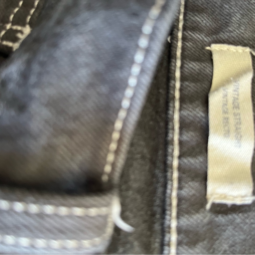 Universal Thread Women’s Dark Gray Size 4 Vintage Straight Jeans - Picture 4 of 5